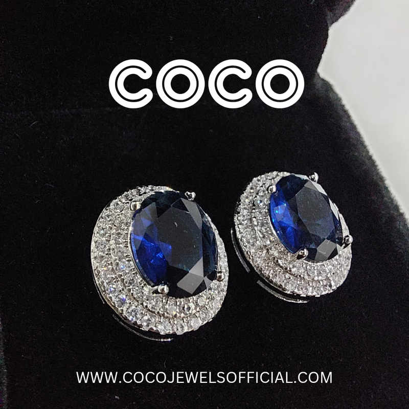 VINTAGE BLUE EARRINGS