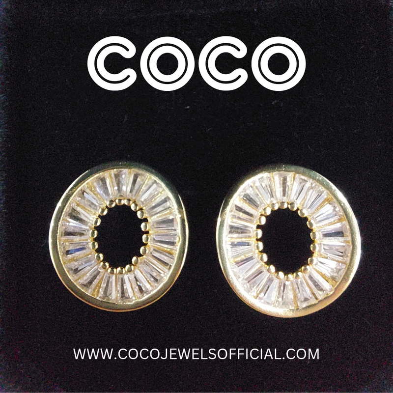 LARA STUDS
