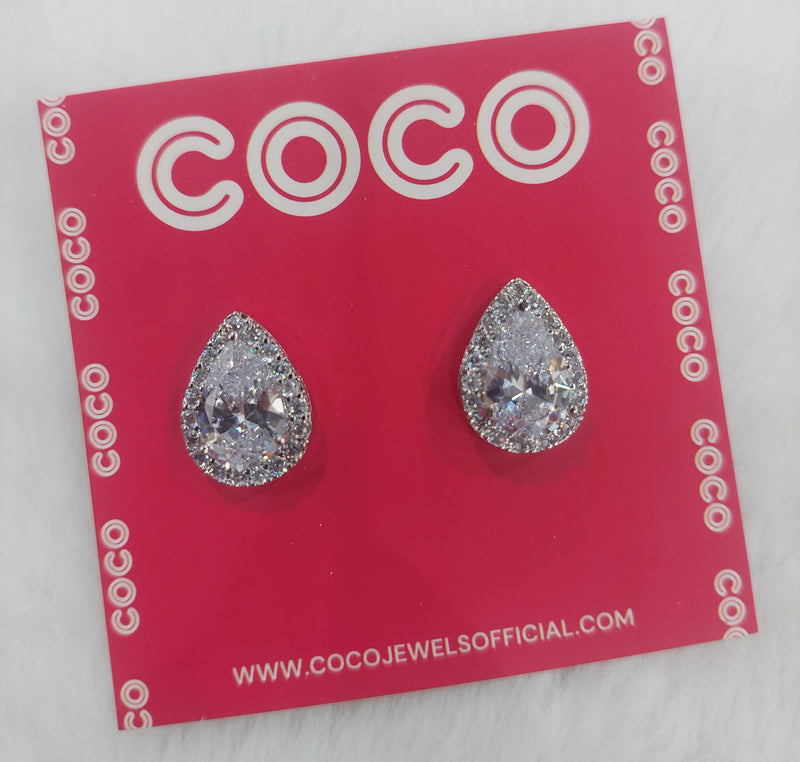 DROPY STUDS