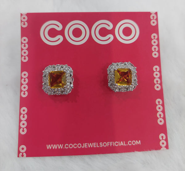 VENY STUDS - YELLOW