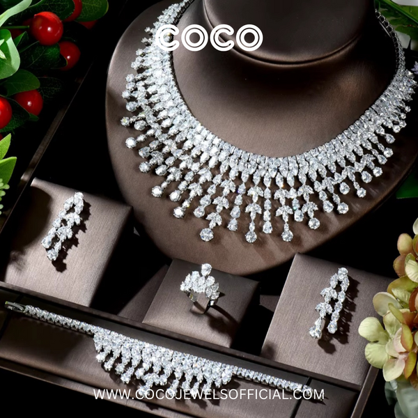 AYFER NECKLACE SET