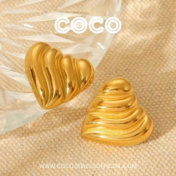 WAVY HEART EARRINGS